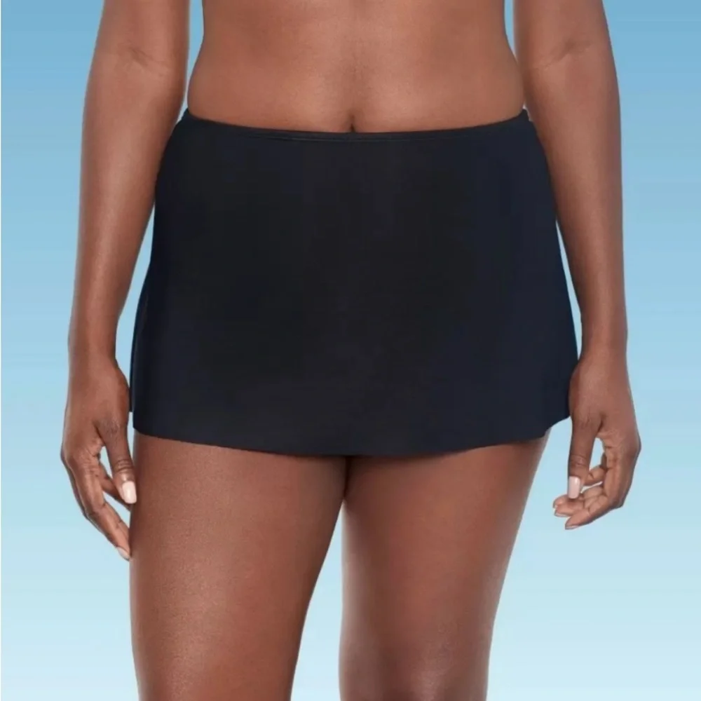NWT Slimming Control Solid Swim Bikini Skirt Dreamsuit by Miracle Brands. BLK - Picture 1 of 8